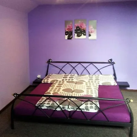 Ferienwohnung Nocleh Na Jihu Veselí nad Moravou Exterior foto